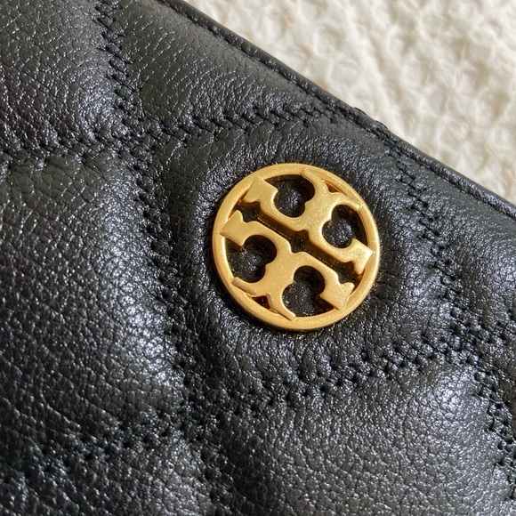 ❌SOLD❌ ✨NWT✨ Tory Burch Willa Quilted Medium Wallet - Picture 3 of 5
